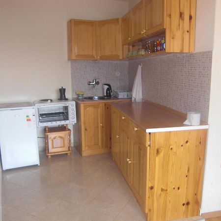 Guest House Antoaneta เนเซบาร์ ภายนอก รูปภาพ